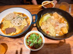 -万记麻辣烫国展总店