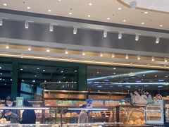 面包甜点陈列柜-爱达乐面包生日蛋糕(旭海时代广场店)