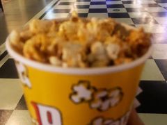 -大世界影城(无锡江南大悦城IMAX激光店)