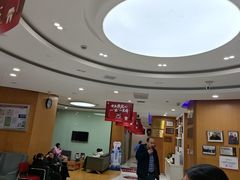 -雅悦齿科(顾村公园店)