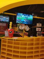 -蹦蹦跳跳(新奥购物中心店)