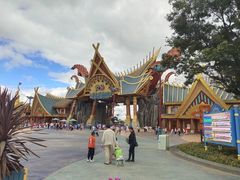 -七彩云南欢乐世界