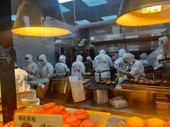 -鲍师傅糕点(西站店)