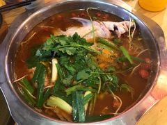 -老凯俚酸汤鱼(鸿通城店)