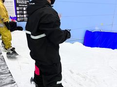 -广州热雪奇迹