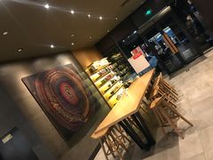 -星巴克臻选(舟山凯虹广场店)