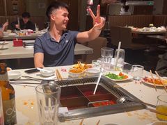 -海底捞火锅鲜切牛肉主题店(长寿路店)