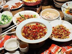 -爱碗亭·鲜炒湖南菜(壹城中心店)