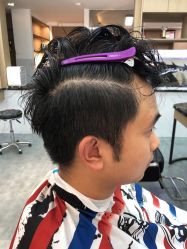-诗悦发型烫染SALON