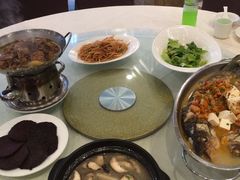 -鑫皇朝酒店(建设一路店)