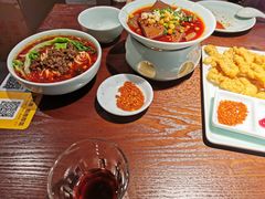 -全牛匠·乐山跷脚牛肉(西单华威约饭街店)