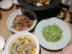 -聚鑫朋酸菜肥肠(文艺路口店)