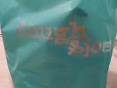 -Dough&Joe团憩(瑞虹天地月亮湾店)