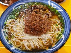 -砖头卤味