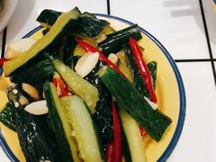 -晓彭肥肠鸡·泡椒鸡火锅(水木天地店)
