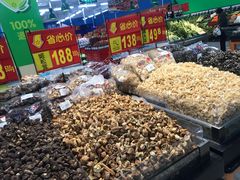 -沃尔玛购物广场(鸿通城店)