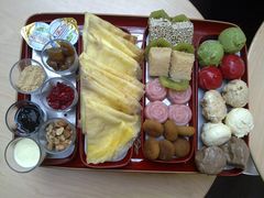 20101028592-哈根达斯(青岛海信店)