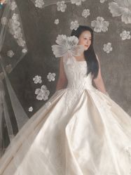 -青禾蒙娜丽莎婚纱摄影(武汉总店)