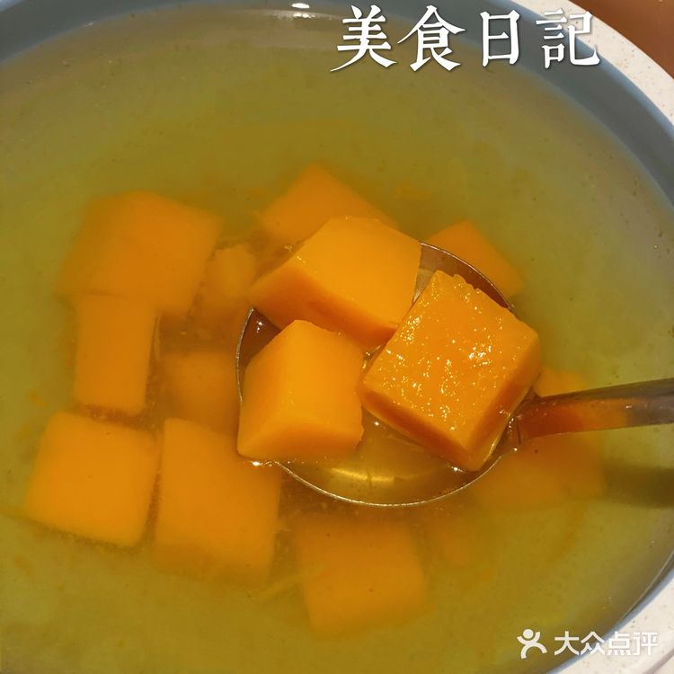 贵阳旅游必吃美食•特色糟辣三姨孃爆炒脆肠🥢