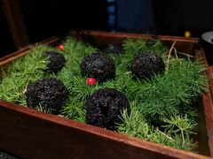 黑松露牛油果蟹肉球-小运河·公馆(国贸店)