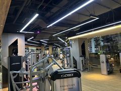 -威克健身游泳(万菱汇店)