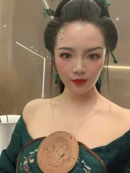 点击看大图 -盘子女人坊古装写真摄影(南京总店)