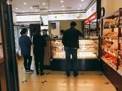-红宝石·鲜奶小方·海派西点房(金杨店)