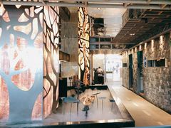 -湊湊火锅·茶憩(南京东路悦荟店)
