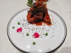 本帮熏鱼-蝶园·装修中(BFC外滩金融中心店)