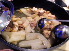 -樱花里音乐餐吧·牛扒椰子鸡(东圃店)