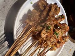 餐前小串-老佛爷铜炉蛙锅(东门老街店)