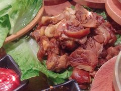 -肥肥虾庄·金牌油焖大虾(杨园滨江时代walk店)