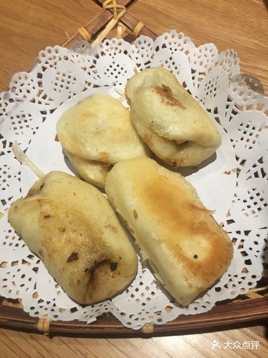 牛三哥洛阳牛肉汤(爱琴海购物公园店)二品水煎包图片 - 第1554张