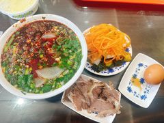 -吾穆勒蓬灰牛肉面·清真(北滨河中路店)