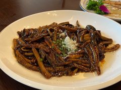 响油鳝丝-逸林轩中餐厅(中信泰富朱家角锦江酒店)