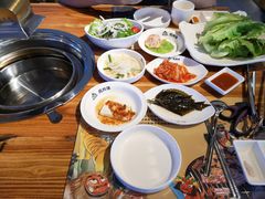 -万兴佳烤肉·长白山老味道(宏泰广场店)