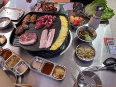 -阿亲家·韩式无限烤肉(春熙路店)