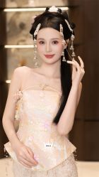 点击看大图 -艾拉·女王婚纱礼服馆