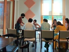 -Chom Cafe and Restaurant