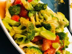 番茄西兰花-树下时尚餐厅(翠园街店)