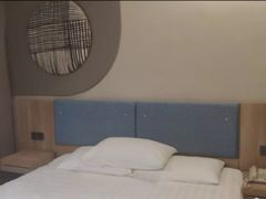 -如家酒店·neo(长沙步行街黄兴广场地铁站店)