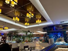 -腾阁自助餐厅(朝林广场店)