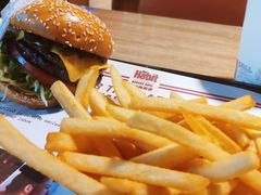 -The Habit Burger Grill 哈比特汉堡(复兴soho店)