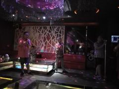 -加州红歌声宴KTV(白石洲店)