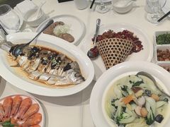 -万龙洲海鲜(大兴绿地缤纷城店)