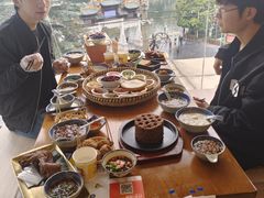 -包整·丝娃娃(一览甲秀楼风景店)