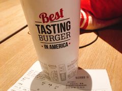 畅饮杯中杯-The Habit Burger Grill 哈比特汉堡(复兴soho店)