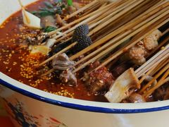 -拈签一笑黄牛肉辣卤串串