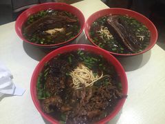-小龙大肉面馆