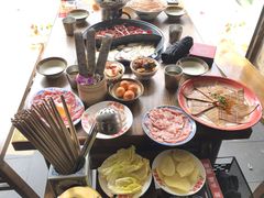 -萍姐火锅·公路夜市(武汉首店)